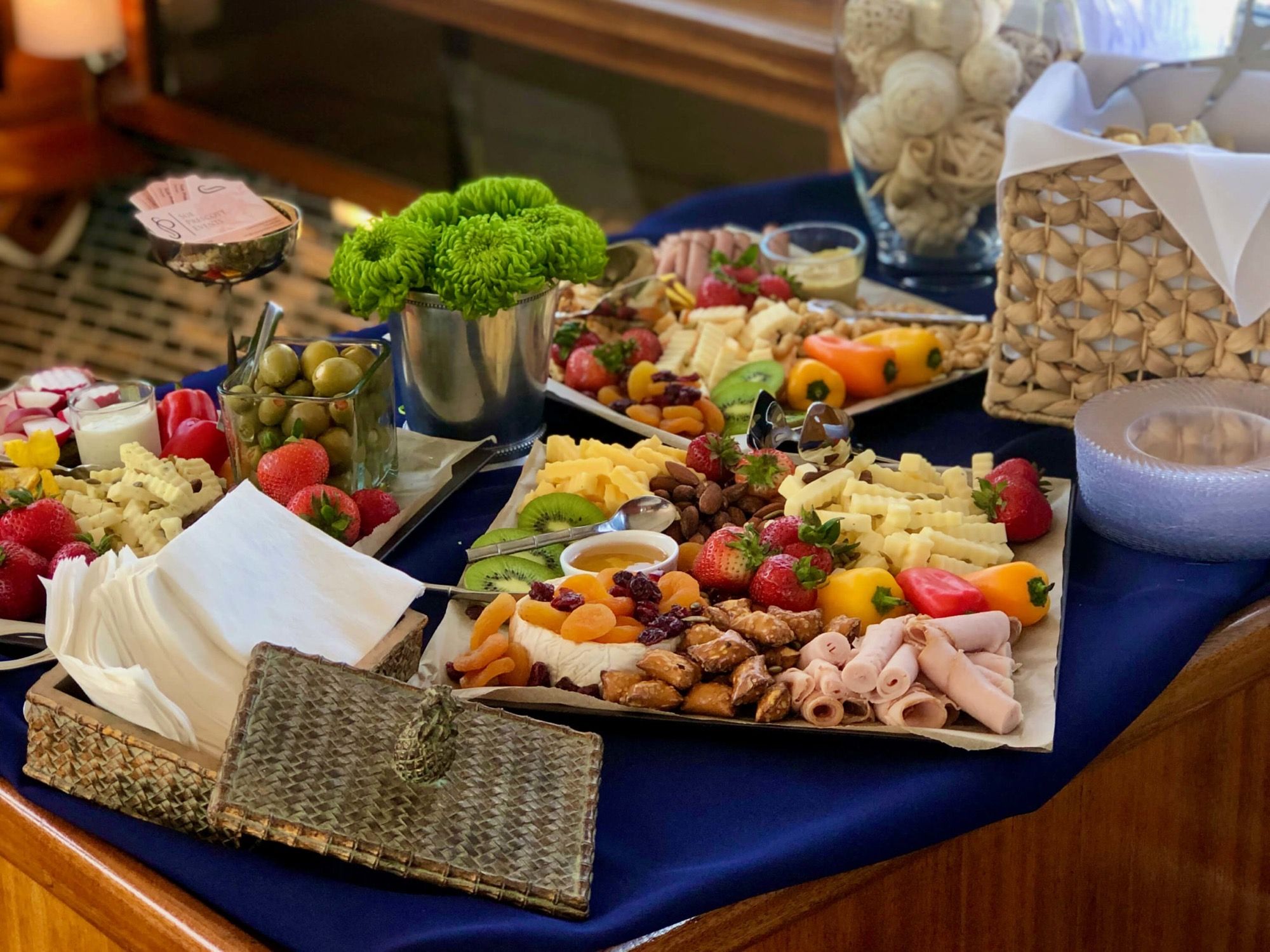 Food Display2