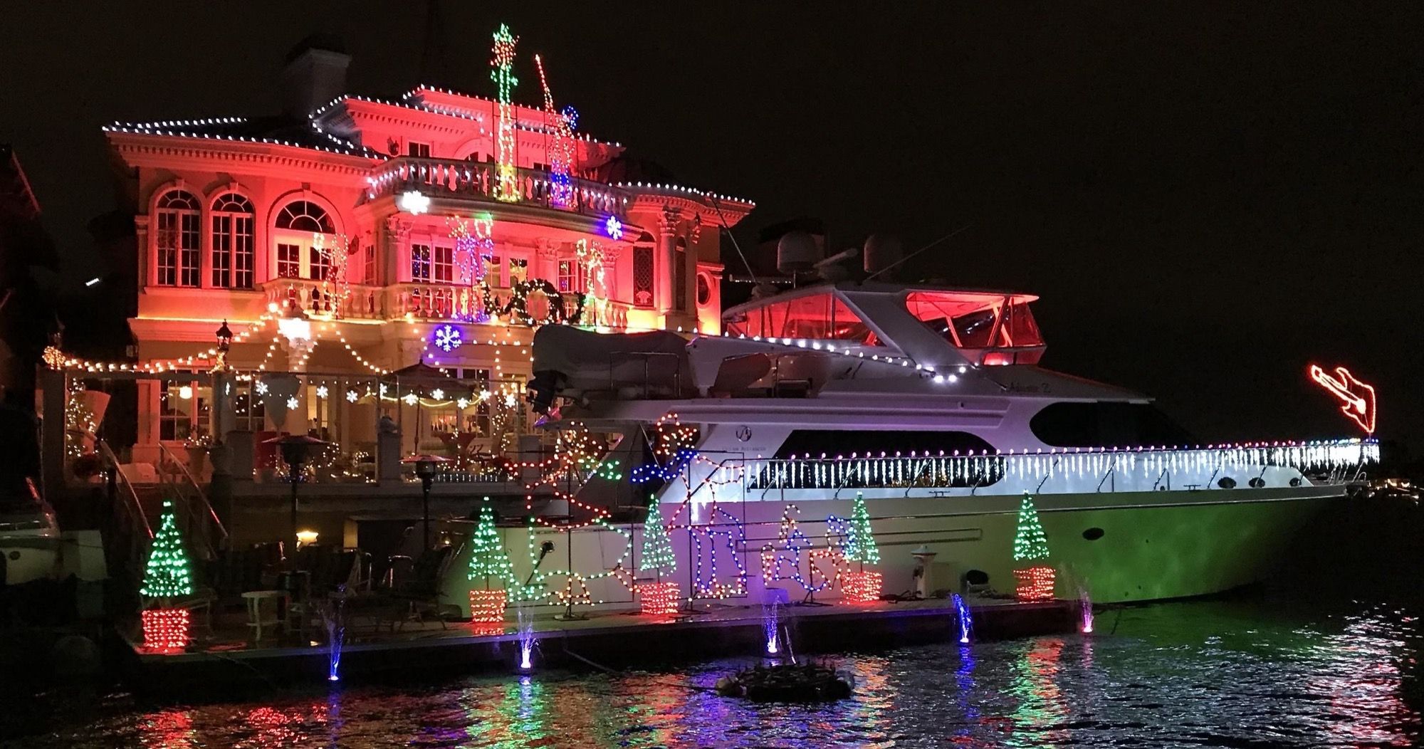 Holiday Lights cruise through Huntington Harbour