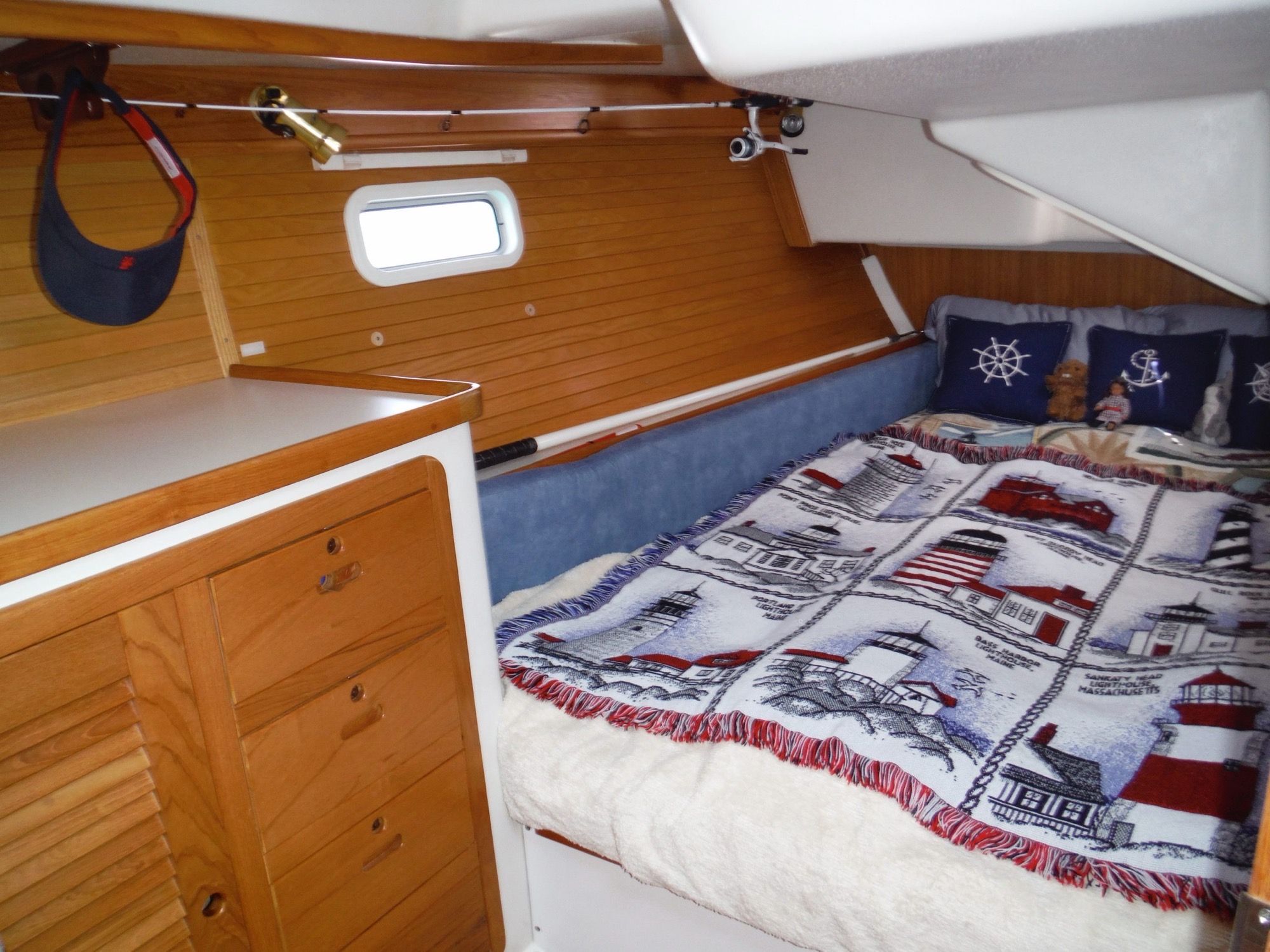 Sailboat Stateroom2